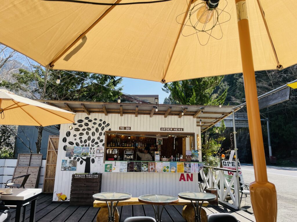 HANAN COFFEEテラス席
