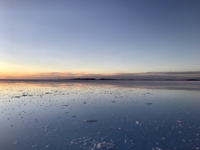 ウユニ塩湖