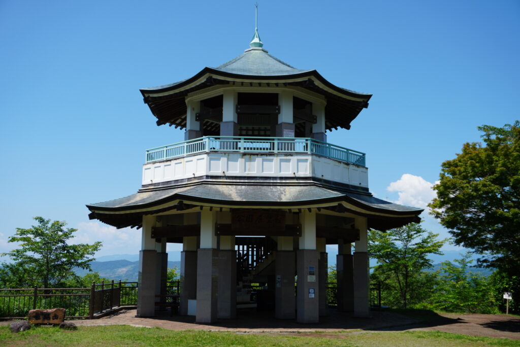 権現山展望台