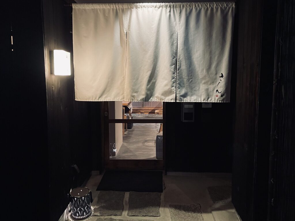 さんどお店の外観