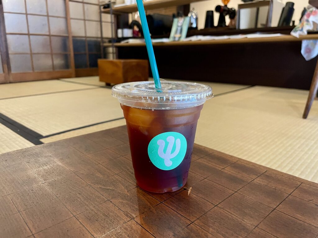 プサイコーヒーのアイスコーヒー