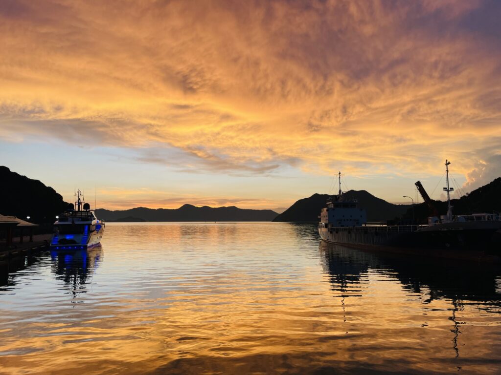 宮浦漁港の夕日