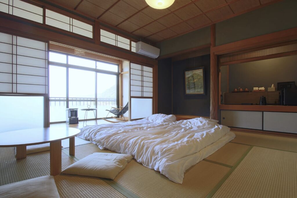 海側の客室