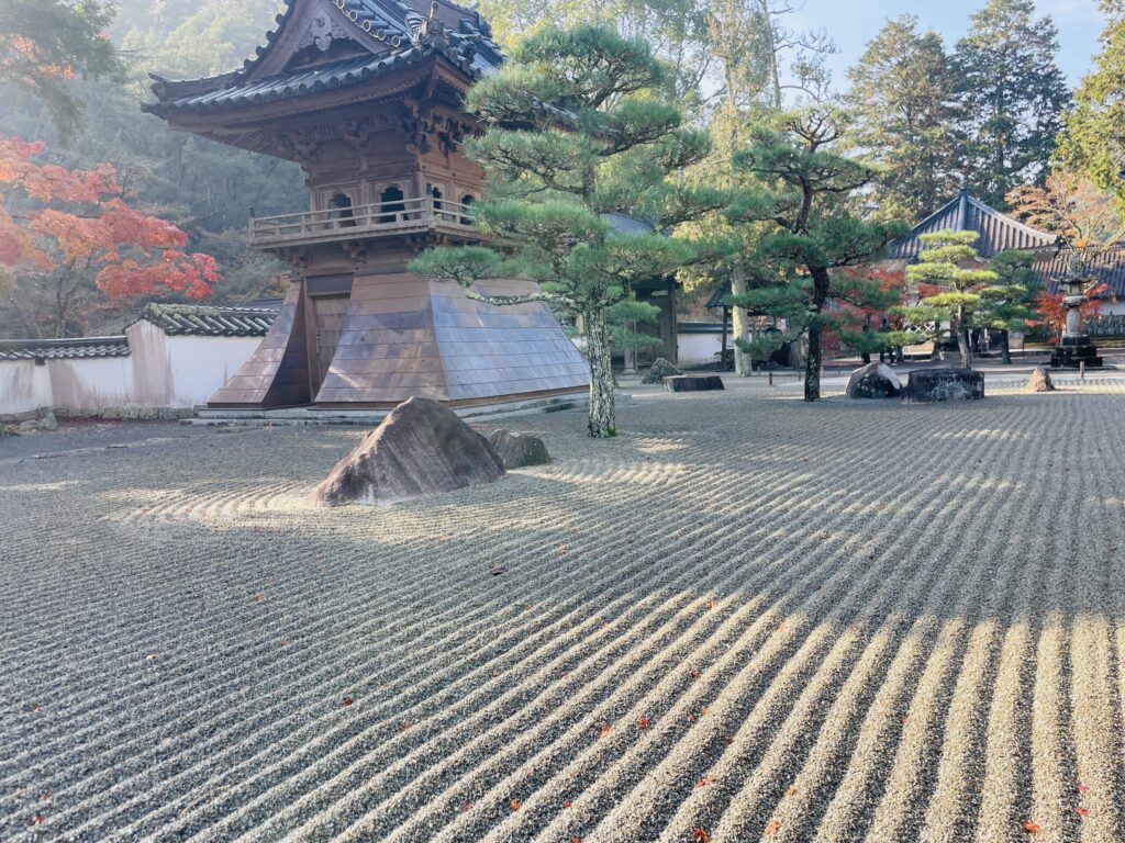 佛通寺の枯山水