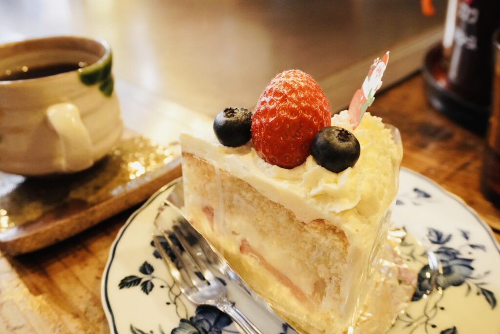 あたご屋のケーキセット