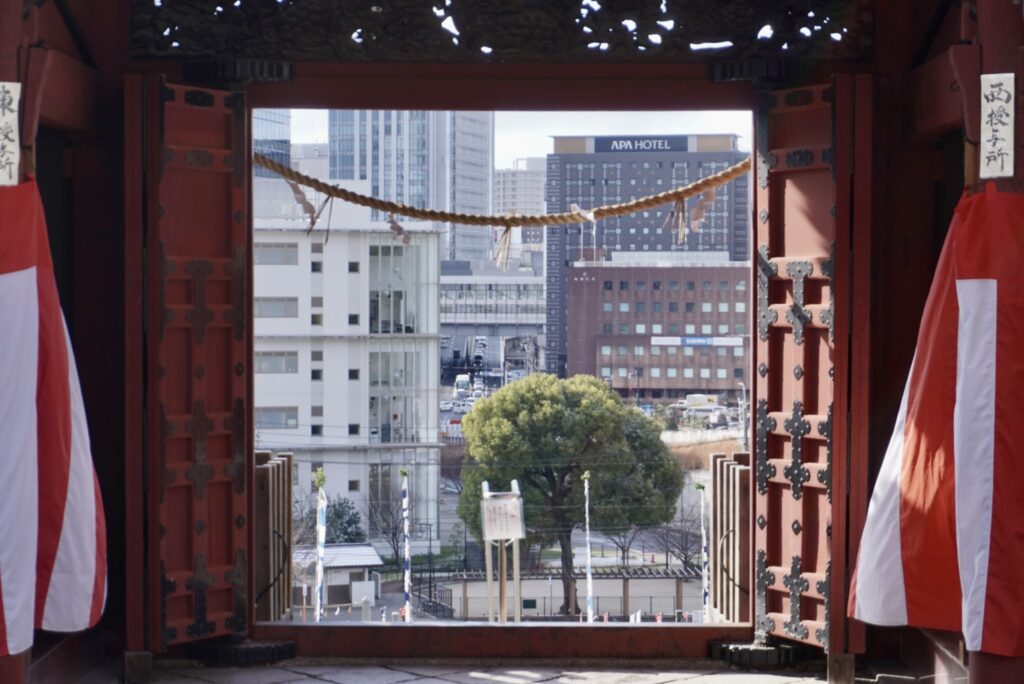 唐門からの眺め