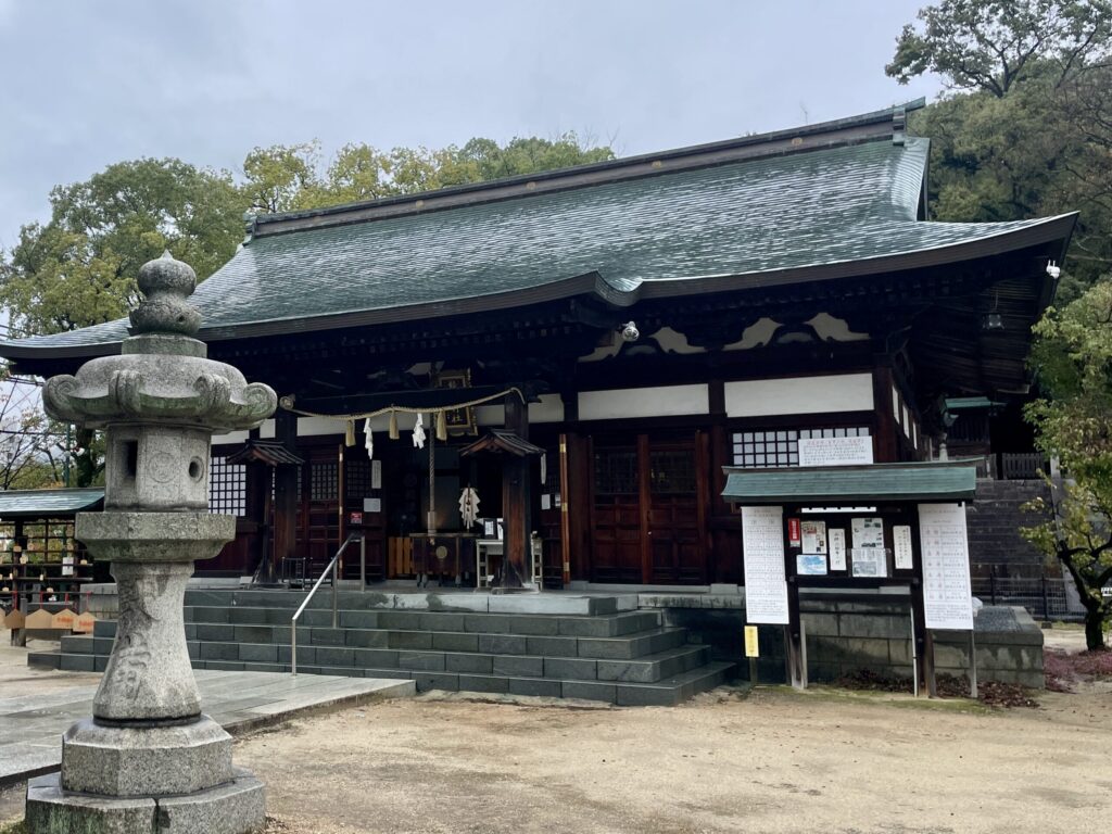 饒津神社の本殿