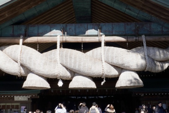 出雲大社神楽殿_大しめ縄