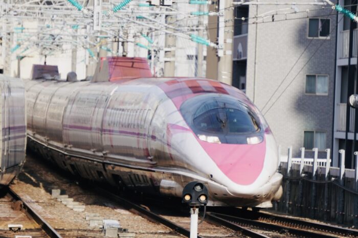 ハローキティ新幹線　500系　車両